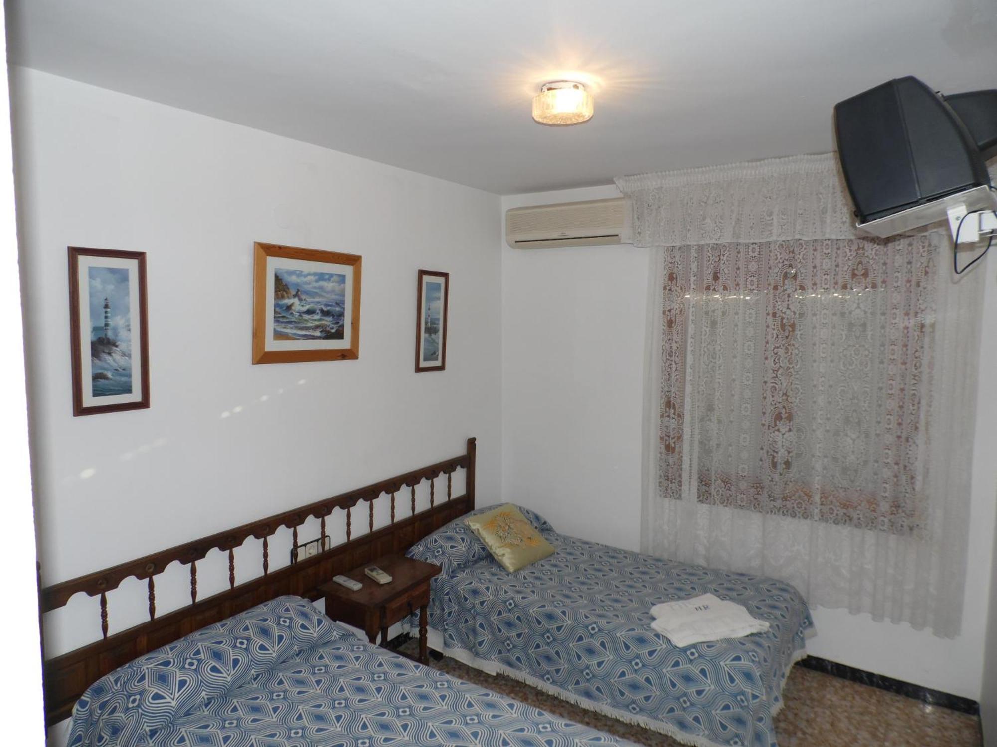 Hostal Roca Fayón Rum bild